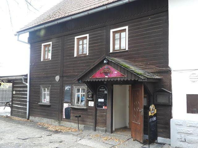 Drevenka 호텔 Provodin 외부 사진